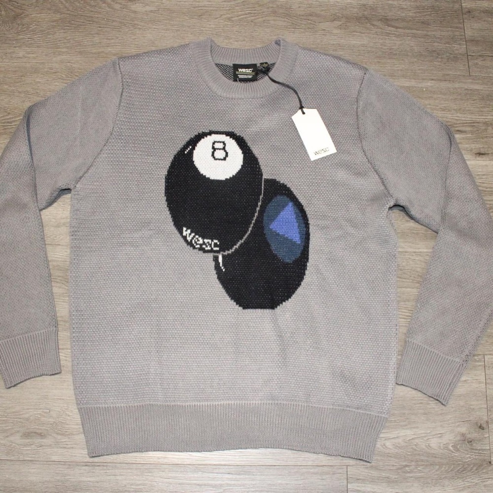 WESC “8 BALL” KNITTED CREWNECK SWEATER